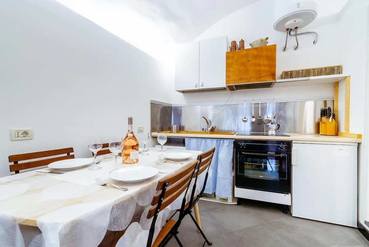 Apartment Casa Del Marinaio - Wifi, Air Conditioning Bordighera
