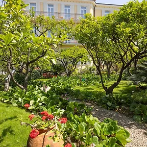 3* Hotel Elisa &